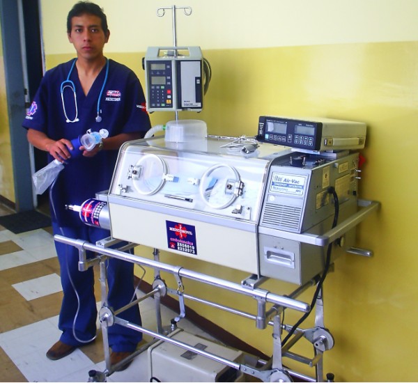 incubadora de transporte